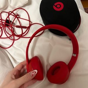 Beats Headphones (wireless)